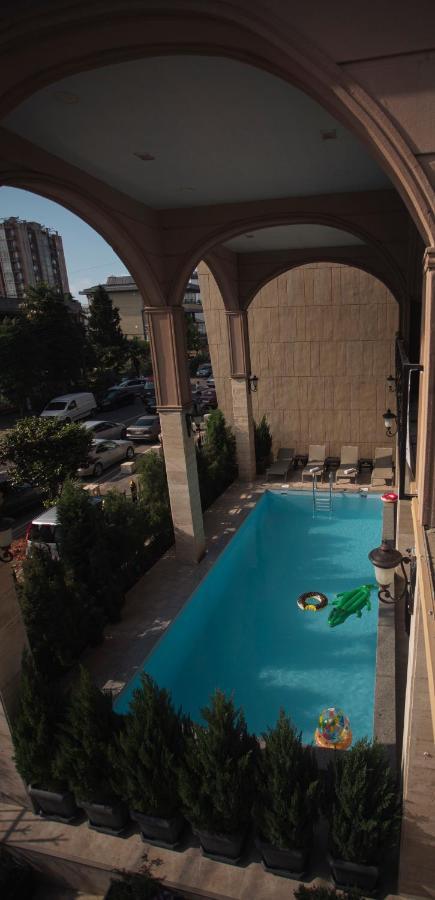 Hotel Irise Kobuleti Bagian luar foto