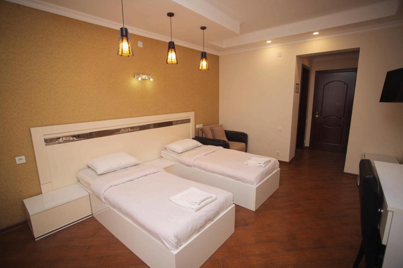 Hotel Irise Kobuleti Bagian luar foto