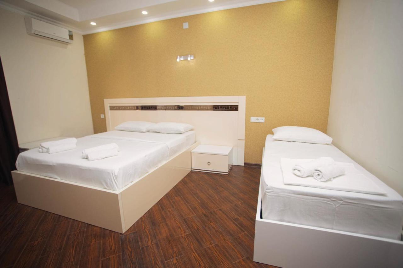 Hotel Irise Kobuleti Bagian luar foto