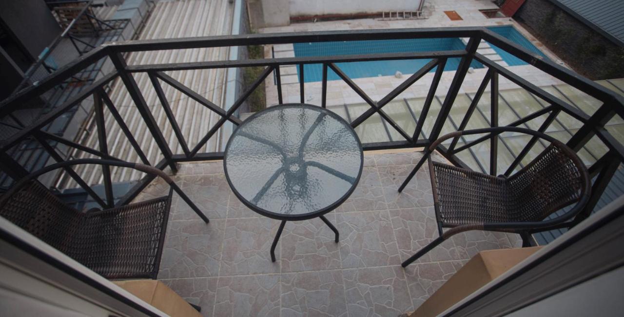 Hotel Irise Kobuleti Bagian luar foto