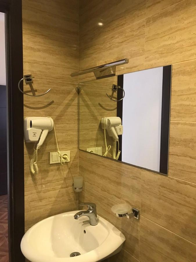 Hotel Irise Kobuleti Bagian luar foto